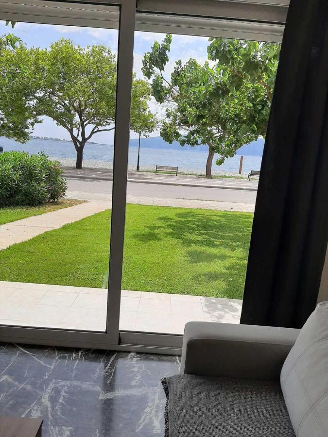 Nafpaktos Seaside Apartment Exterior photo