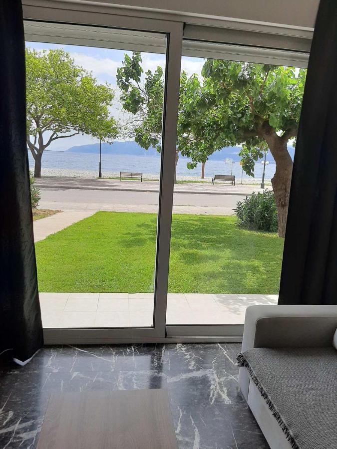 Nafpaktos Seaside Apartment Exterior photo