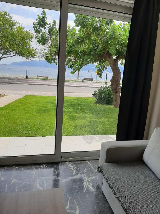 Nafpaktos Seaside Apartment Exterior photo